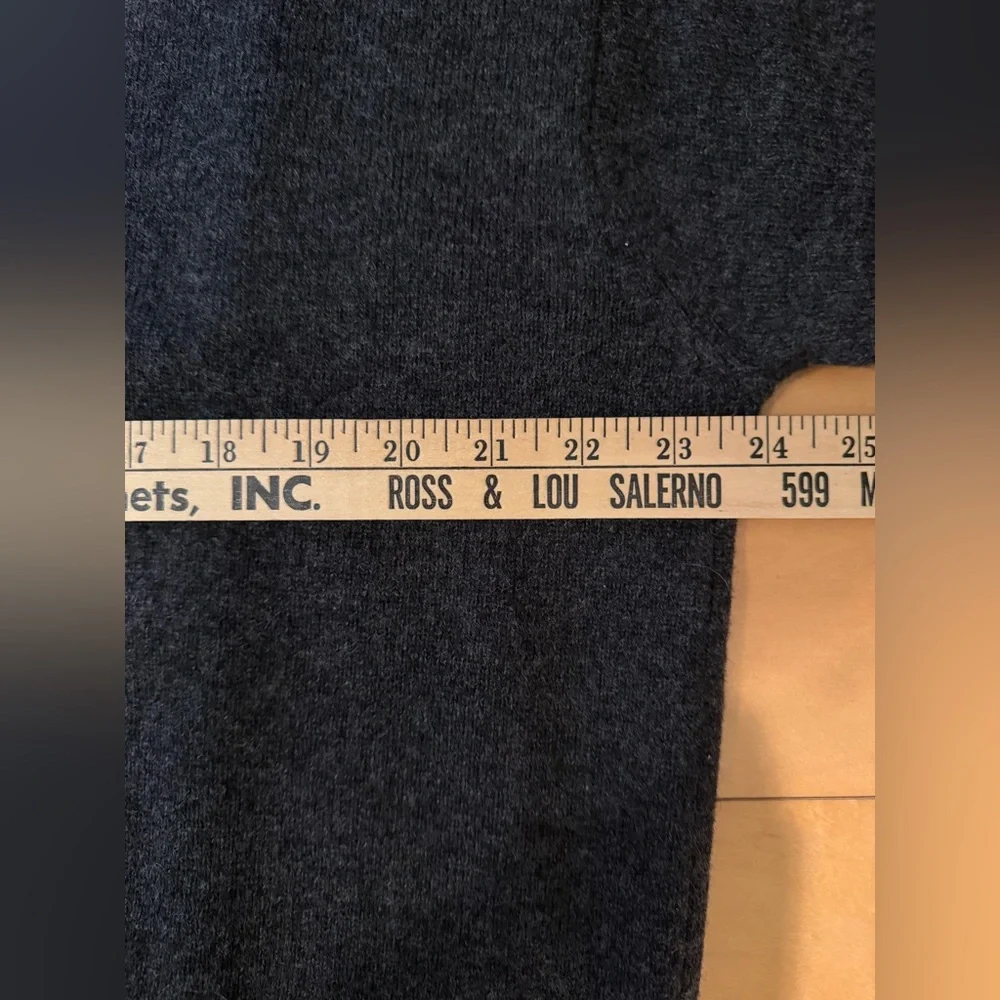 BRITCHES Great Outdoors Men’s 100% Lambswool V Neck Sweater - Charcoal Grey - XL